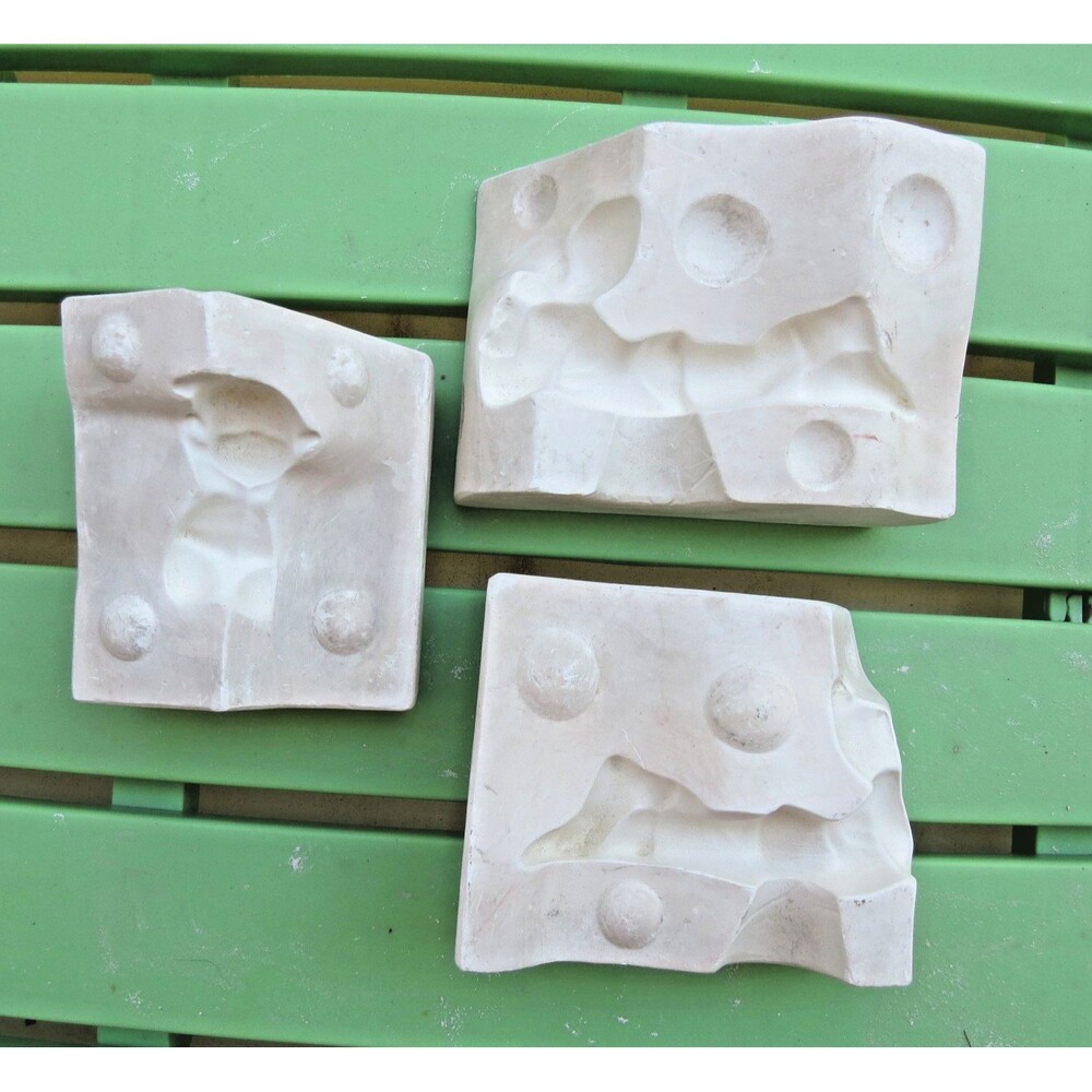 Unbranded? Small Pixie Slip Mold #PP-44